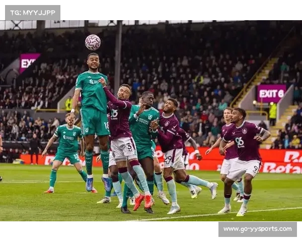 英超第27轮：利物浦3-0伯恩利，红军主场止颓